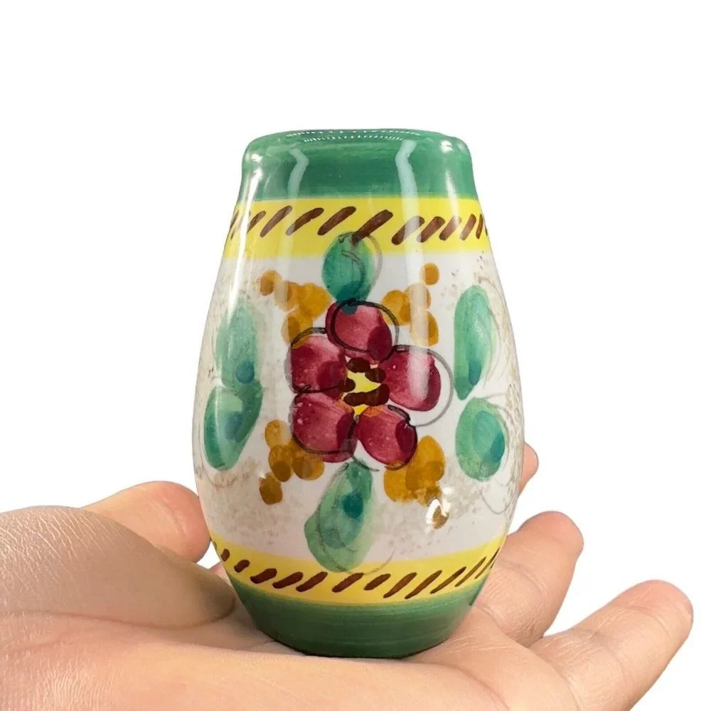 Italian Art Pottery Bud Vase Hand Made Ceramic‎ Vase Signed A Stefano M Carujo